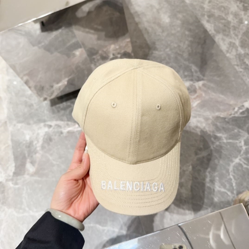 BALENCIAGA